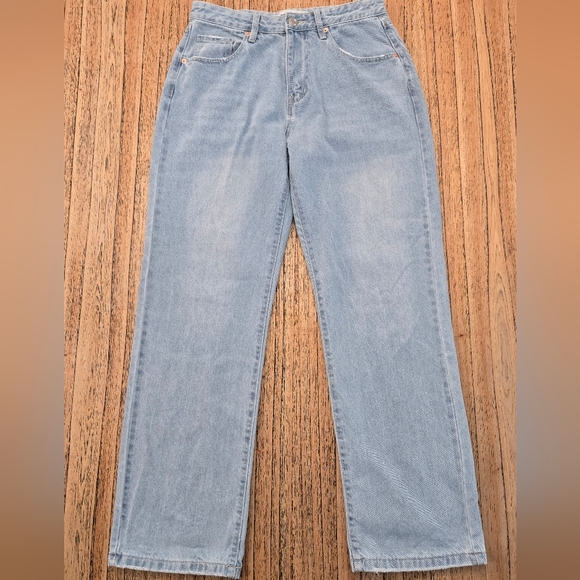 girl index Denim - Girl Index Womens Light Washed Size 7 Straight Leg 100% Cotton Jeans‎